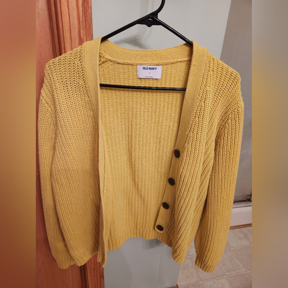 Old Navy cardigan